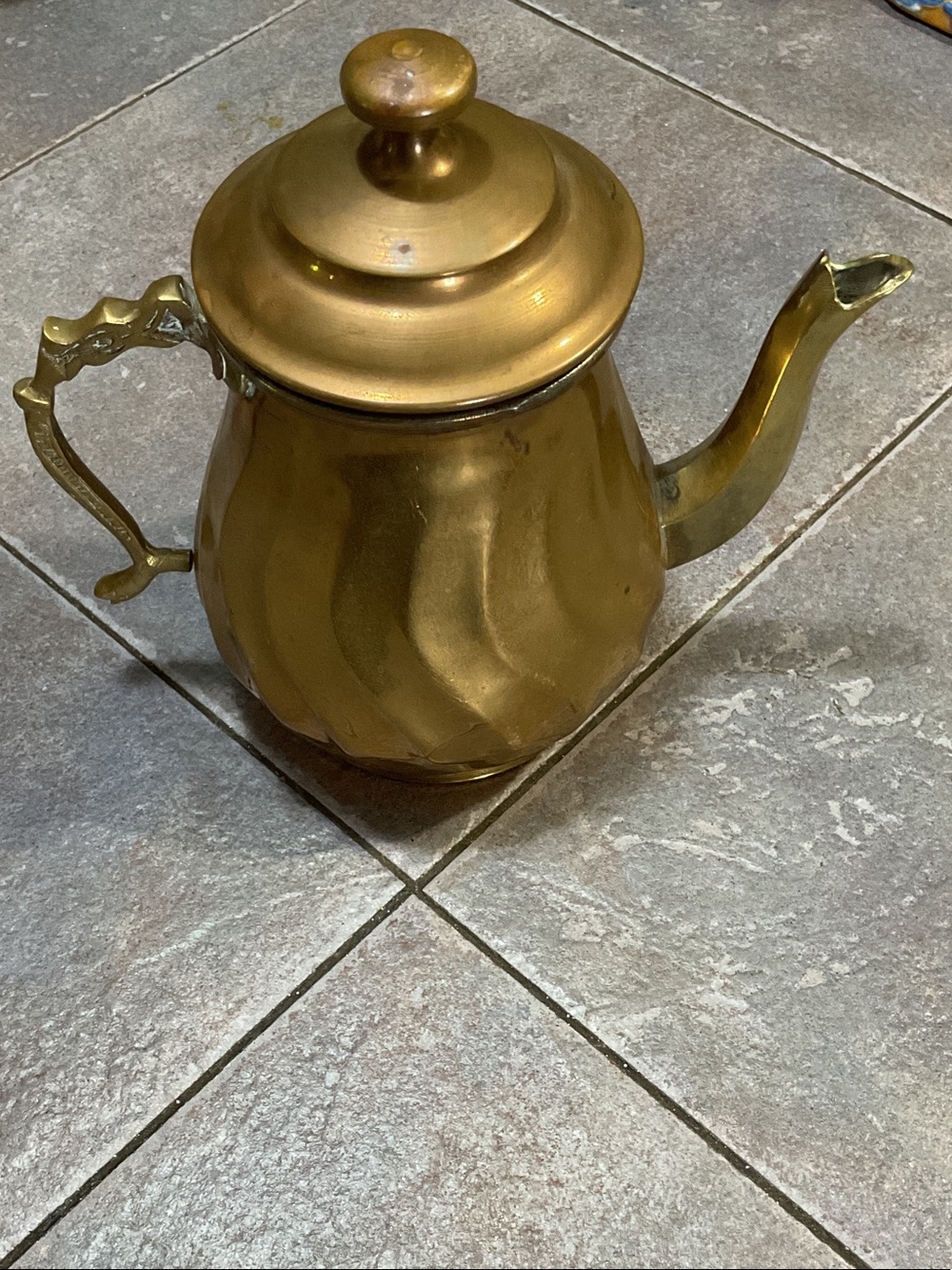 Brass-Color Vintage-Style Coffee/Tea Pot with Curved Spout